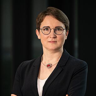 Dr. Sarah Brückner