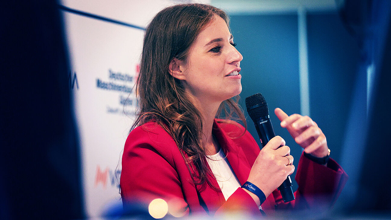 Foto vom Deutschen Maschinenbau-Gipfel 2025 - Dina Reit