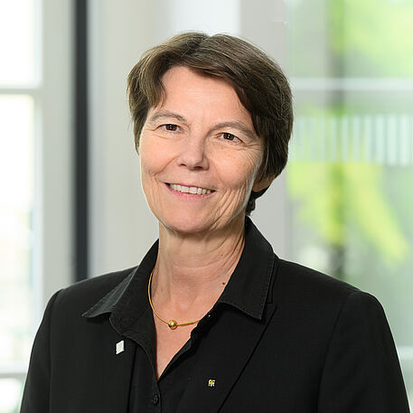 Prof. Dr. habil. Claudia Eckert