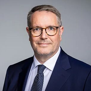 Alexander Schweitzer (angefragt)